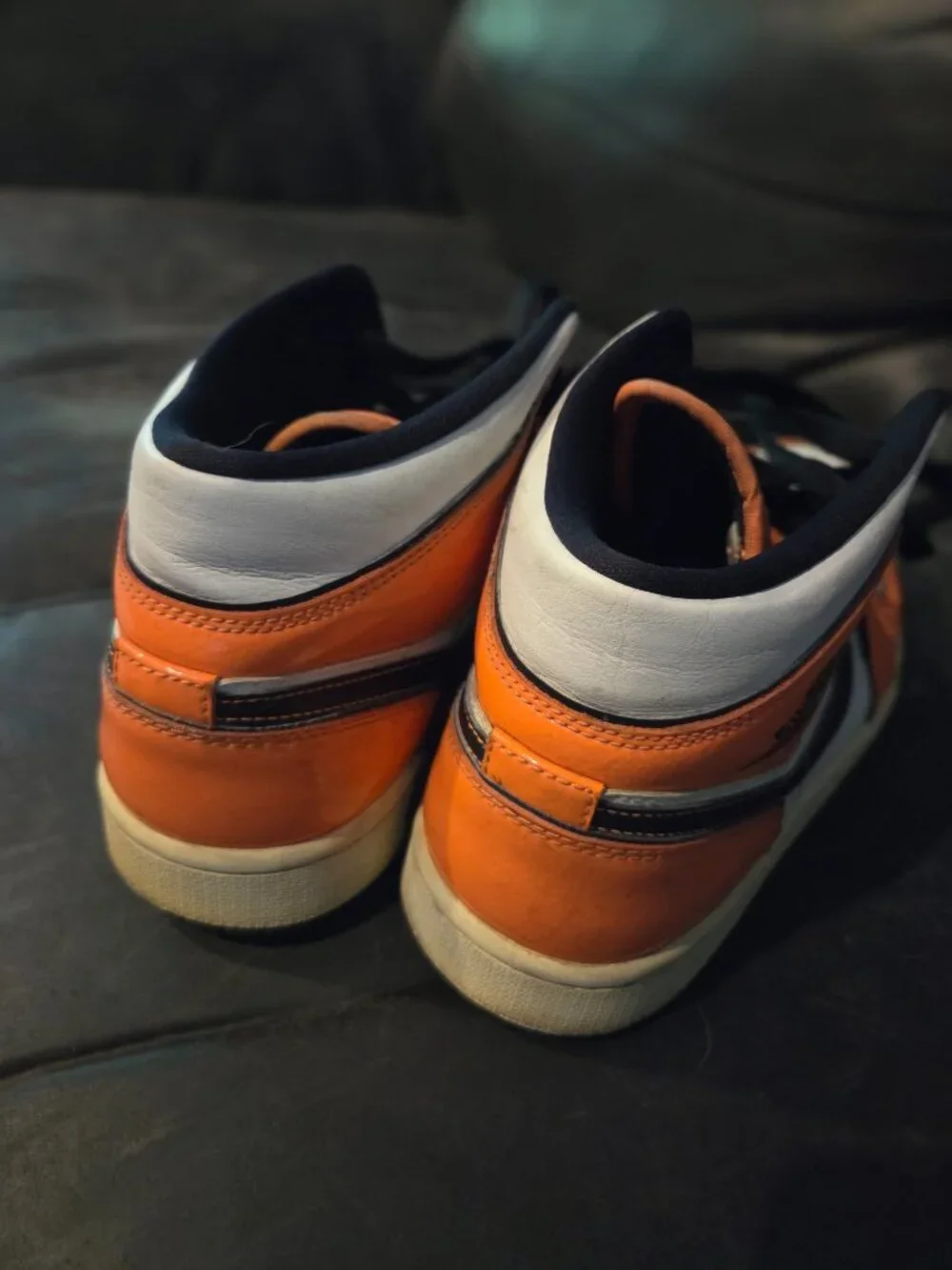 AIR JORDAN 1 MID SE ORANGE TURF dd6834-802